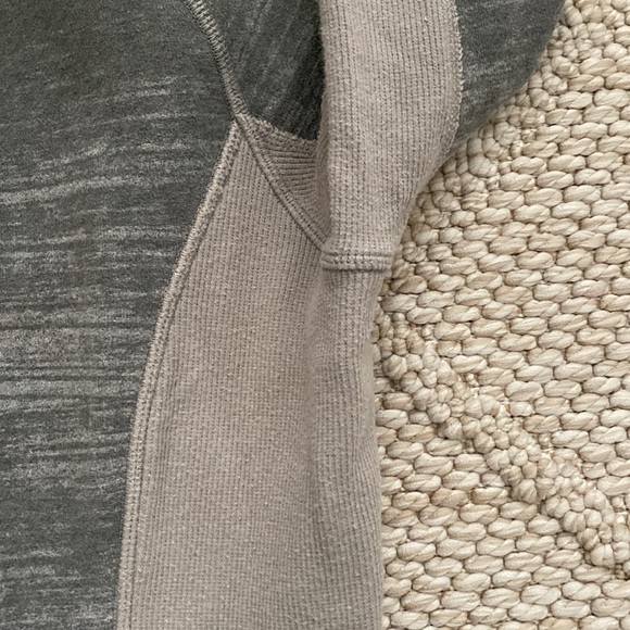 Lululemon | Full zip scuba approx size 6 - Picture 5 of 6